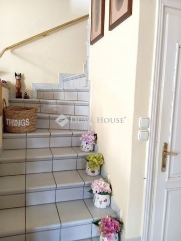 Eladó családi ház, Dunakeszin 185 M Ft, 7 szobás