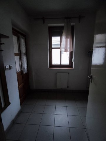 Eladó családi ház, Tákoson 21 M Ft, 2 szobás