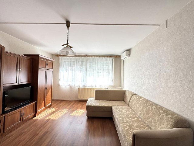 Kiadó panellakás, albérlet, XXI. kerületben, Óvoda utcában