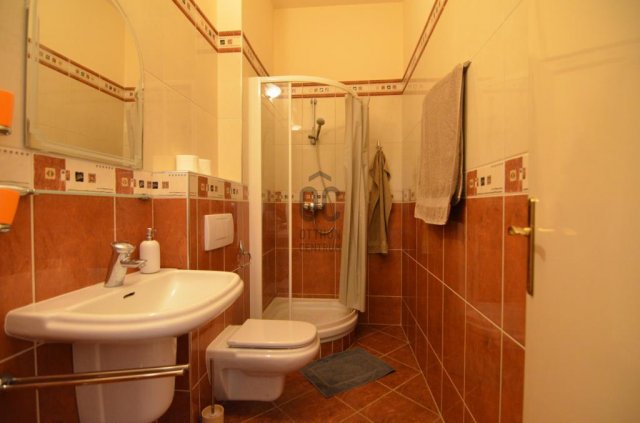 Eladó hotel, Balatonföldváron 995 M Ft / költözzbe.hu