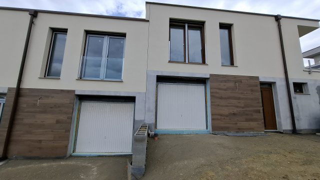 Eladó ikerház, Budapesten, III. kerületben 196 M Ft, 3+1 szobás