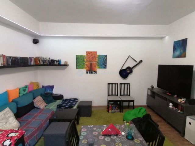 Eladó téglalakás, Budapesten, XV. kerületben 82.9 M Ft, 3 szobás