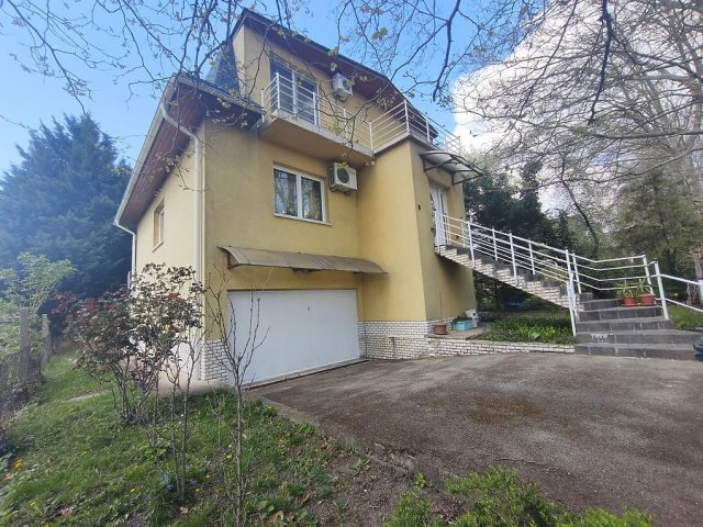 Eladó családi ház, Budapesten, XVII. kerületben 174.9 M Ft