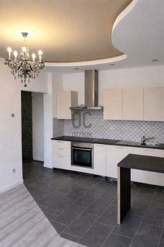 Eladó téglalakás, Zalaegerszegen 59.9 M Ft, 4 szobás