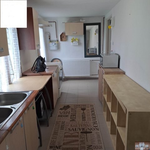 Eladó családi ház, Monoron 24.9 M Ft, 2 szobás