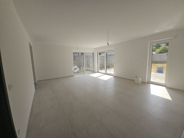 Eladó családi ház, Érden 160 M Ft, 5 szobás