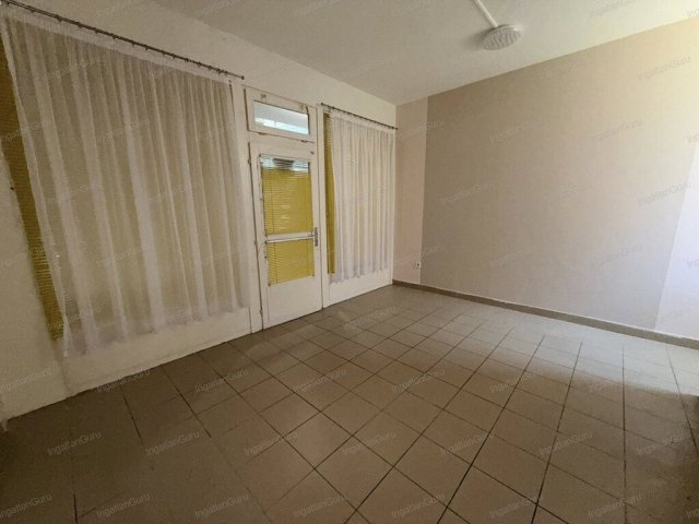 Kiadó üzlethelyiség, Kecskeméten 58 E Ft / hó, 1 szobás
