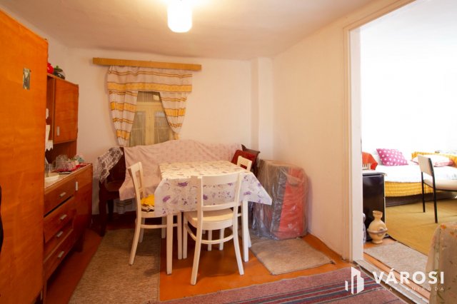 Eladó családi ház, Dobozon 9.9 M Ft, 2 szobás