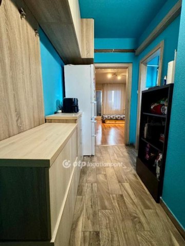 Eladó panellakás, Budapesten, XI. kerületben 67.9 M Ft, 1 szobás