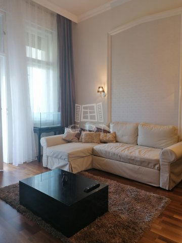 Kiadó téglalakás, albérlet, Szegeden 210 E Ft / hó, 2 szobás