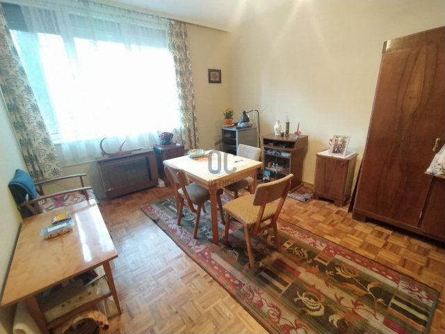 Eladó téglalakás, Szegeden, Olajos utcában 38.5 M Ft, 2 szobás