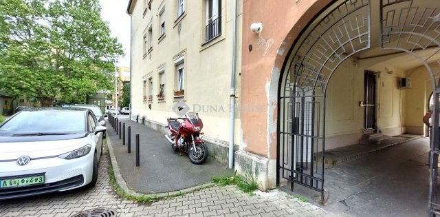 Eladó üzlethelyiség, Szombathelyen 12 M Ft / költözzbe.hu