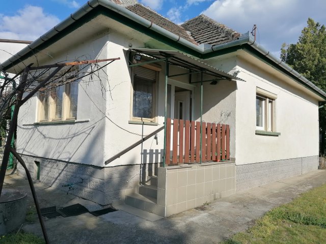 Eladó családi ház, Veresegyházon, Szent Imre utcában 79.9 M Ft