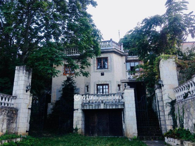 Eladó családi ház, Tokajban 84.9 M Ft, 5 szobás