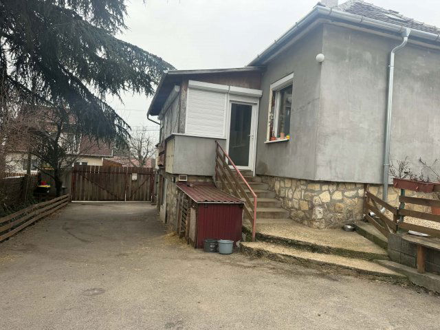 Eladó családi ház, Érden 89 M Ft, 2+2 szobás