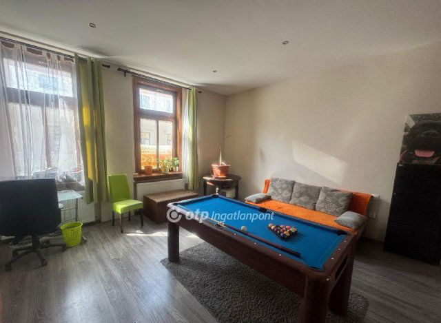 Eladó téglalakás, Székesfehérvárott 75 M Ft, 3 szobás