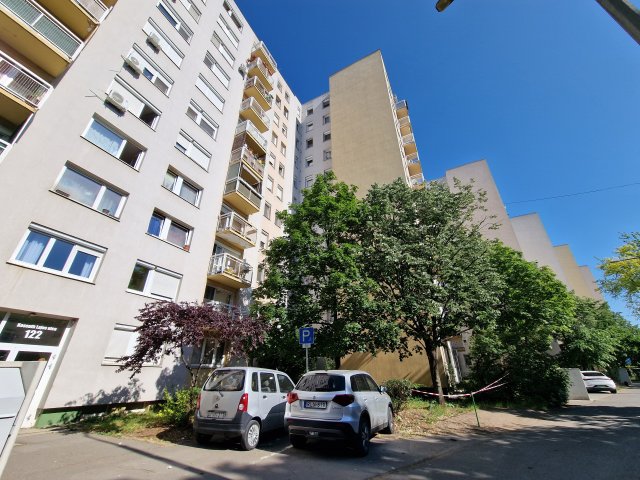 Eladó panellakás, Budapesten, XXI. kerületben 56.9 M Ft, 3 szobás