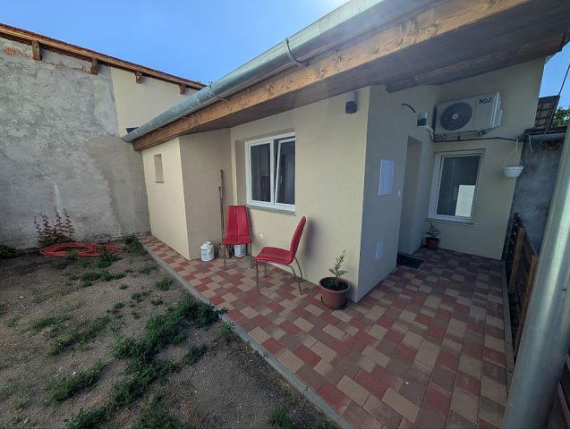 Eladó családi ház, Budapesten, IV. kerületben 34.9 M Ft