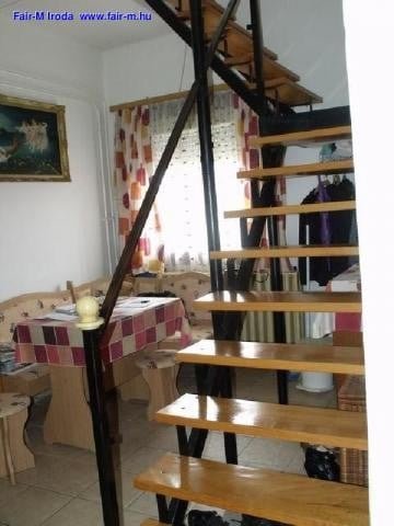 Eladó családi ház, Hódmezővásárhelyen 17.5 M Ft, 6 szobás