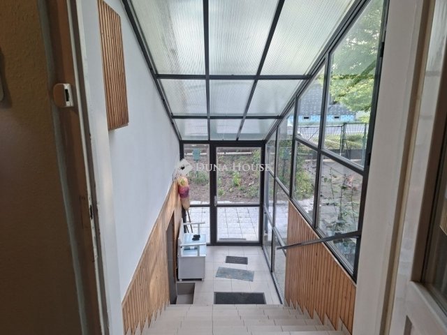 Eladó téglalakás, Gödöllőn 89.9 M Ft, 3 szobás