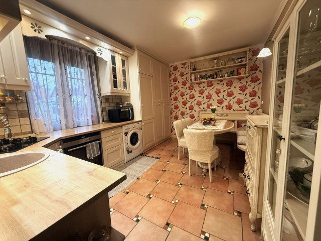 Eladó téglalakás, Budapesten, XV. kerületben 124.5 M Ft