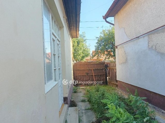 Eladó családi ház, Gyomaendrődön 11.9 M Ft, 2 szobás