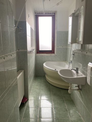 Eladó téglalakás, Miskolcon 23.99 M Ft, 2 szobás
