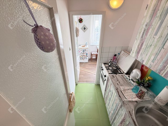 Eladó panellakás, Miskolcon 29.3 M Ft, 1+1 szobás