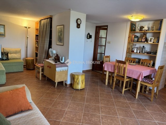 Eladó nyaraló, Tahitótfalun 45.9 M Ft, 2 szobás