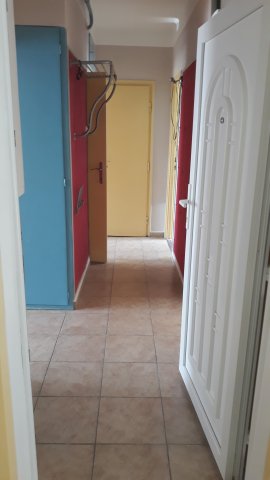 Eladó téglalakás, Pécsett 42 M Ft, 2 szobás