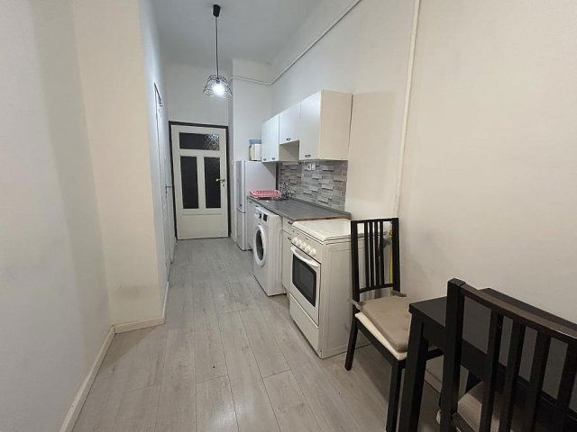 Kiadó téglalakás, albérlet, XIV. kerületben, Várna utcában