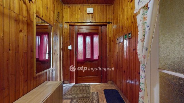 Eladó családi ház, Taktaszadán 10 M Ft, 2 szobás
