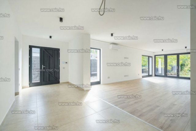 Eladó családi ház, Budapesten, III. kerületben 275 M Ft