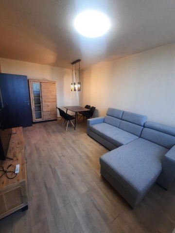 Kiadó panellakás, albérlet, Debrecenben 230 E Ft / hó, 2 szobás