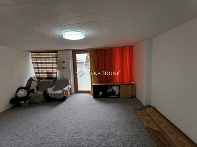 Eladó családi ház, Nagykátán 15.9 M Ft, 2 szobás