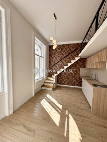 Eladó téglalakás, Budapesten, VII. kerületben 53.3 M Ft