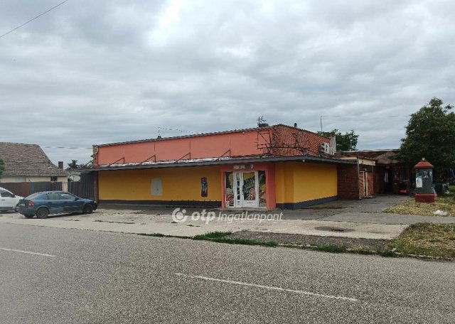 Eladó üzlethelyiség, Szentesen 45 M Ft / költözzbe.hu