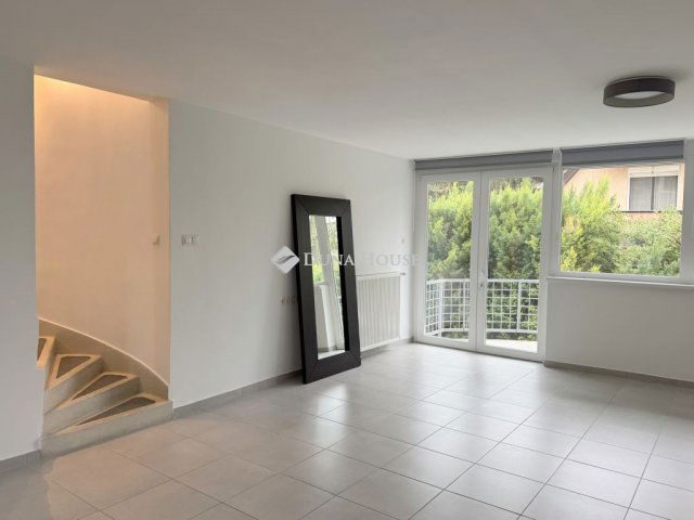 Kiadó sorház, albérlet, II. kerületben, Felső Zöldmáli úton