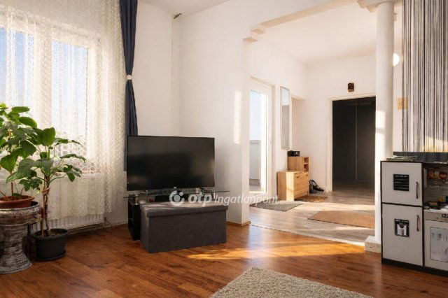 Eladó családi ház, Noszlopon 43 M Ft, 2+1 szobás