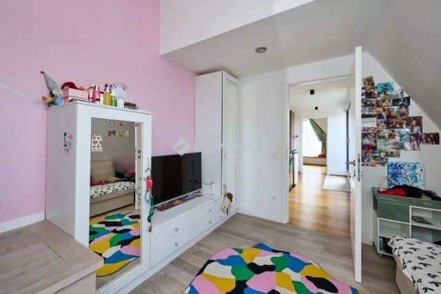 Eladó téglalakás, Budapesten, XII. kerületben 390 M Ft, 4 szobás