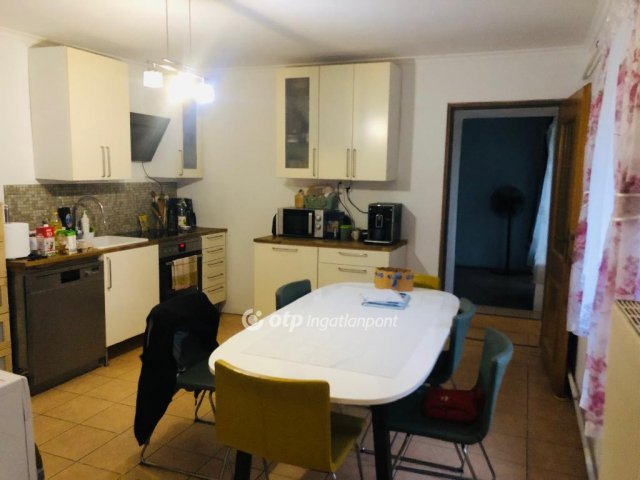 Eladó családi ház, Noszlopon 31.5 M Ft, 3 szobás