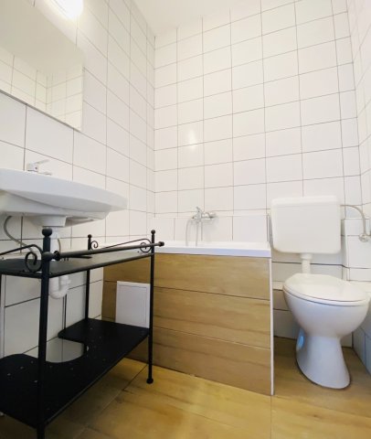 Kiadó panellakás, albérlet, Debrecenben 155 E Ft / hó, 1 szobás