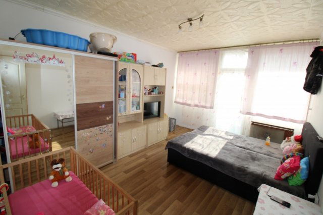 Eladó panellakás, Salgótarjánban 9.7 M Ft, 2 szobás