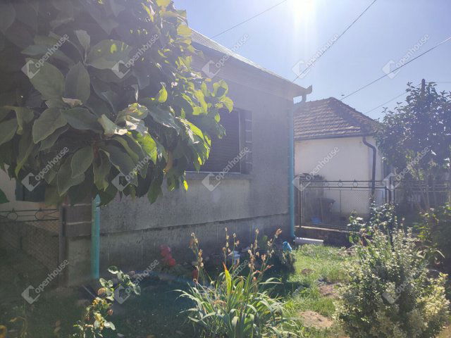 Eladó családi ház, Letenyén 37.5 M Ft, 4 szobás