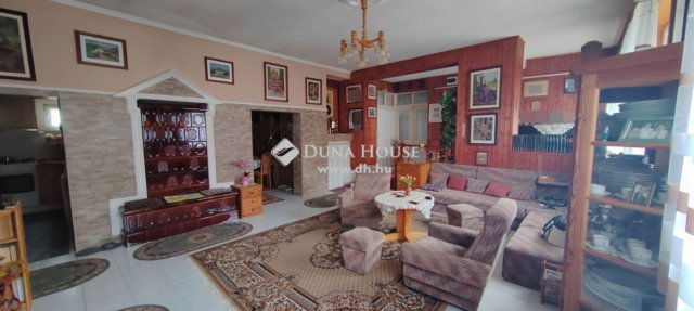 Eladó családi ház, Letenyén 49.9 M Ft, 7 szobás