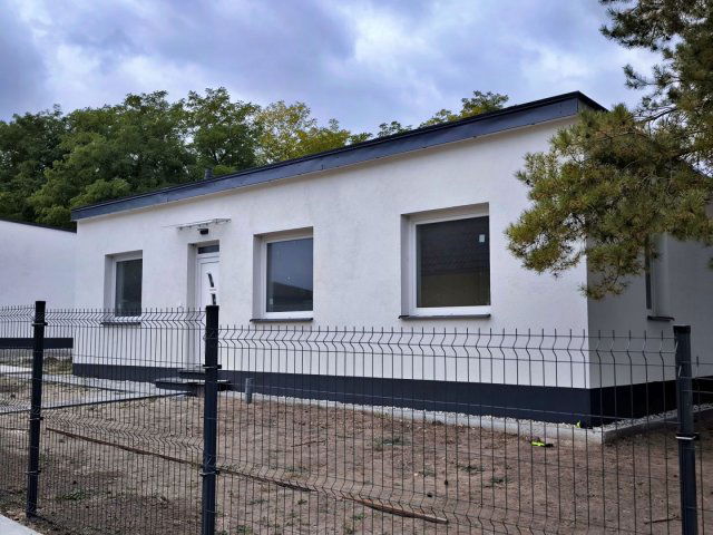 Eladó családi ház, Bőnyön 65.8 M Ft, 4 szobás