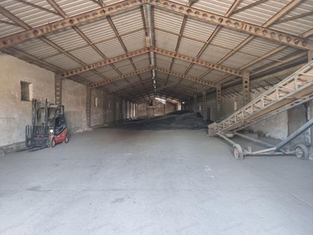 Eladó ipari ingatlan, Kecskeméten 1154.46 M Ft