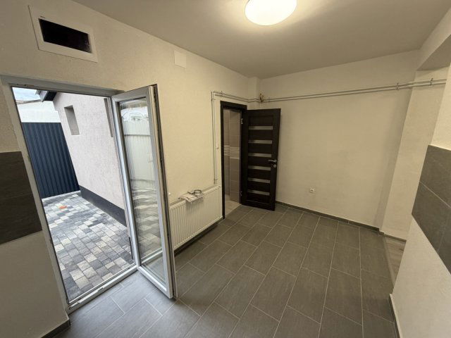 Eladó téglalakás, Gyulán 22.99 M Ft, 1 szobás