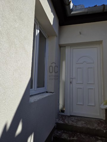 Eladó családi ház, Szolnokon 39 M Ft, 3 szobás