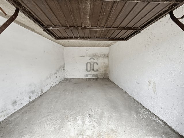 Kiadó garázs, Szentendrén 45 E Ft / hó / költözzbe.hu